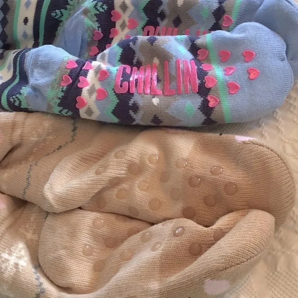 Bundle of 2 cozy winter holidays socks-reindeer and snow (New with tags)